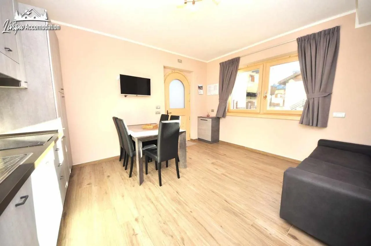 Apartment Chalet Riccio By Livigno Accomodation